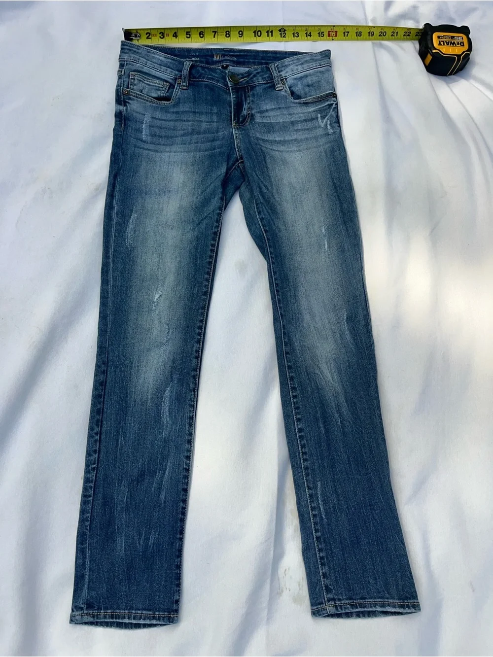 Kut from the Kloth Medium Blue Skinny Jeans